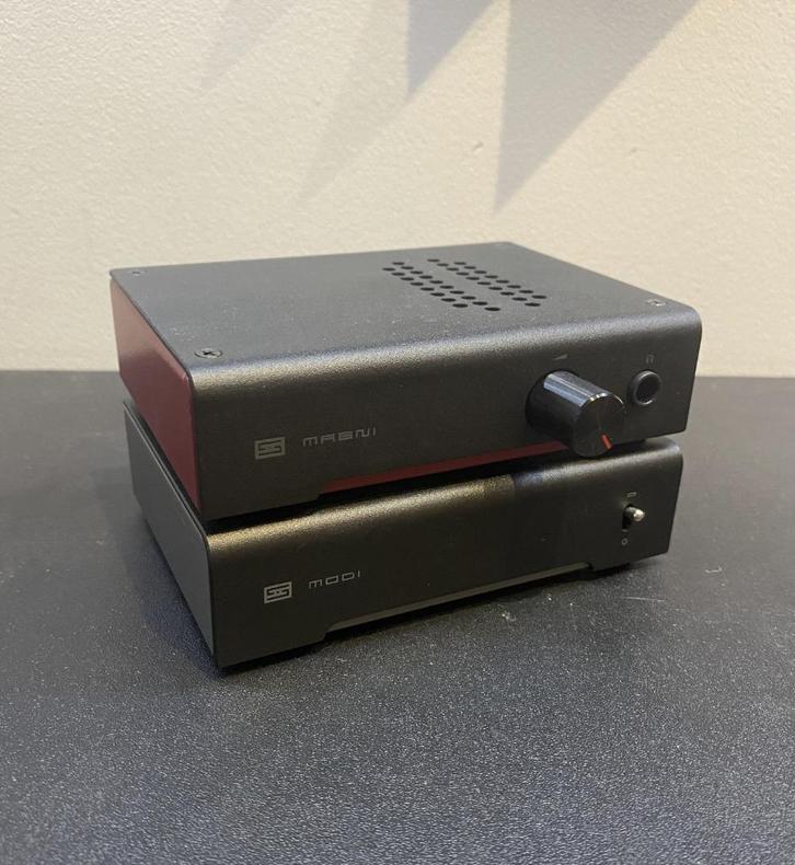 Schiit Magni 3 + Modi 3 + PYST RCA-kabels, Audio, Tv en Foto, Versterkers en Ontvangers, Zo goed als nieuw, Stereo, Ophalen of Verzenden