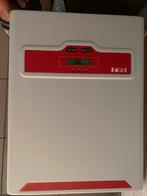 SAJ omvormer  en Goodwe omvormer, Doe-het-zelf en Bouw, Zonnepanelen en Toebehoren, Ophalen, Zo goed als nieuw