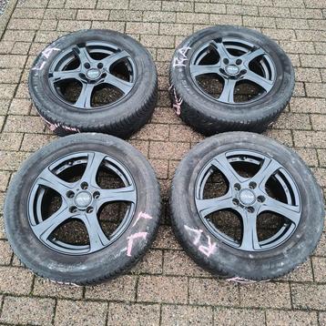 Zwarte Winterbanden met velgen OXXO  beschikbaar voor biedingen