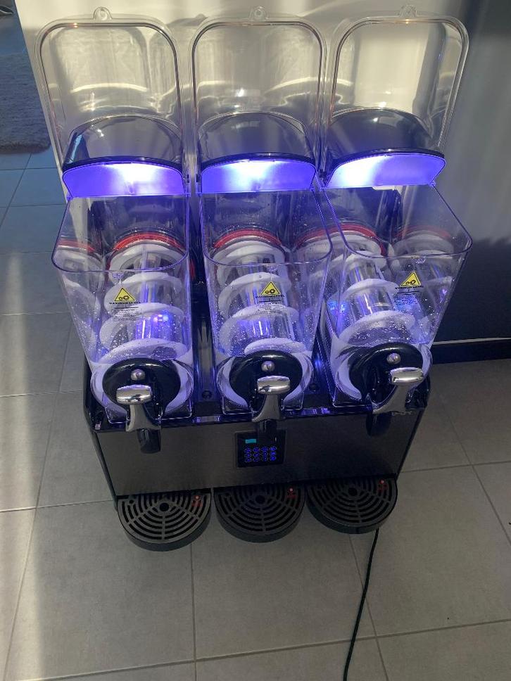 Slush maker 3x12l merk polar, Electroménager, Machines à glace, Utilisé, Auto-congélation, Enlèvement