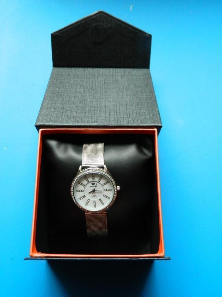 Montre dama, Handtassen en Accessoires, Horloges | Dames, Nieuw, Polshorloge, Overige merken, Staal, Staal, Met strass, Ophalen of Verzenden