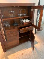 Vitrine kast, Ophalen, 100 tot 150 cm, Massief Hout, Zo goed als nieuw