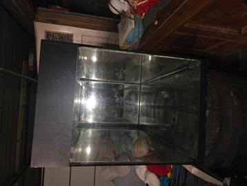 Aquarium 1m sur 40 cm occasion bonne état  beschikbaar voor biedingen