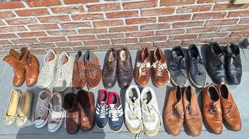Heren- en damesschoenen (€4/stuk) beschikbaar voor biedingen