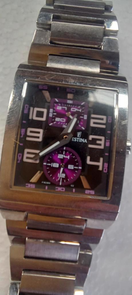 montre festina, Handtassen en Accessoires, Horloges | Dames, Zo goed als nieuw, Staal, Staal, Ophalen