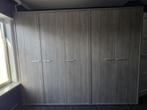 2 mooie en ruime kleerkasten, Ophalen, Zo goed als nieuw, Kast