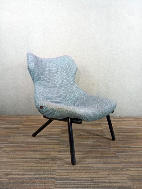 KARTELL Foliage fauteuil, Huis en Inrichting, Stoelen, Gebruikt, Eén, Metaal, Stof, Blauw, Ophalen