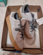Sneakers adidas maat 38, Neuf, Gris, Enlèvement ou Envoi, Adidas