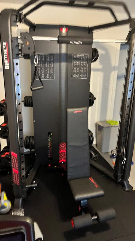 BH Fitness Rack Smith G160 Fitnesstoestel, Sport en Fitness, Fitnessapparatuur, Zo goed als nieuw, Krachtstation, Armen, Benen