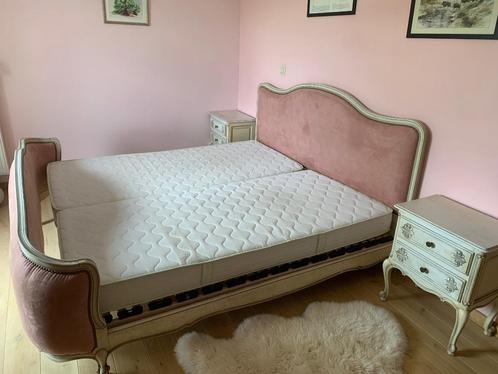 Chambre complète style français années 50 en bois lambrissé, Maison & Meubles, Chambre à coucher | Chambres à coucher complètes