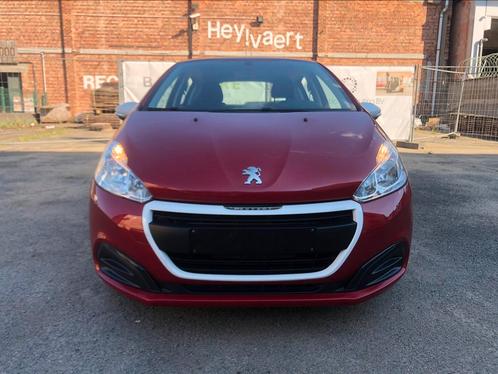 Peugeot 208 1,2 essence année 2016 92000 klm, Auto's, Peugeot, Bedrijf, Te koop, ABS, Adaptieve lichten, Airbags, Airconditioning