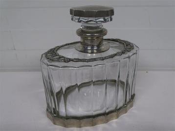 A1670 vintage kristallen karaf beschikbaar voor biedingen