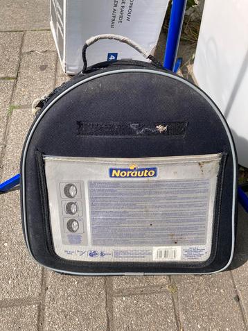 Chaines neige Norauto beschikbaar voor biedingen