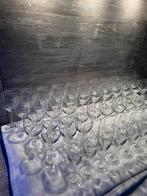 50-delige set kristallen glazen wijn en water met gravure, Verzamelen, Glas en Drinkglazen, Zo goed als nieuw, Ophalen