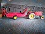 Massey Harris + chauffeur + aanhanger - Dinky Toys, Ophalen of Verzenden, Gebruikt, Tractor of Landbouw, Dinky Toys