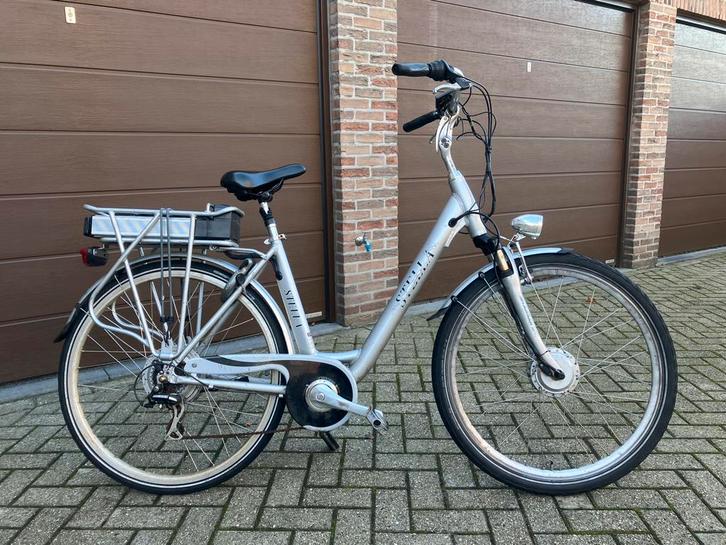Elektrische damesfiets van Stella, Fietsen en Brommers, Elektrische fietsen, Ophalen