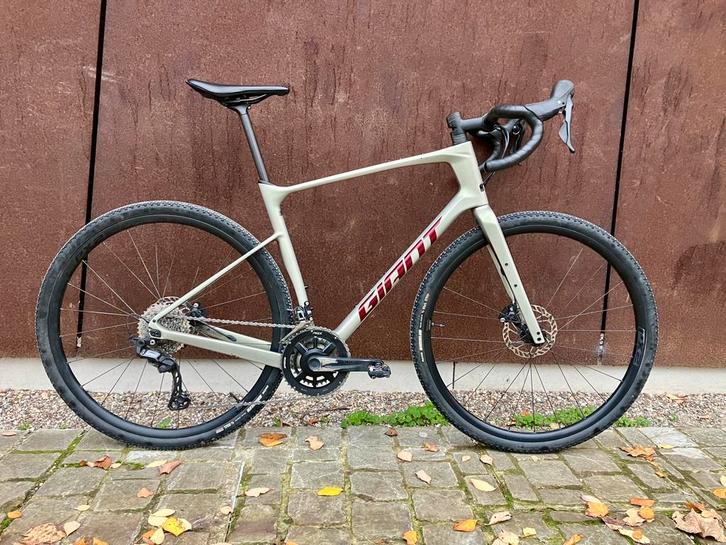 Giant Revolt Advanced 2 – Carbon gravelfiets – maat L – 2024, Fietsen en Brommers, Fietsen | Heren | Sportfietsen en Toerfietsen