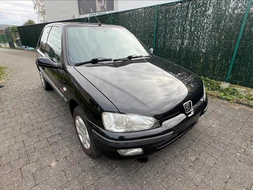 peugeot 106 1.1 benzine 88000km, Autos, Peugeot, Particulier, Airbags, Verrouillage central, Vitres électriques, Essence, Euro 3