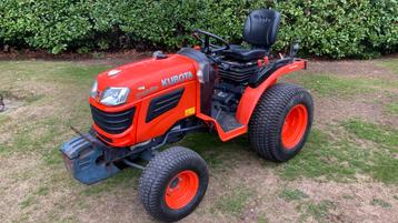 Traktor kubota B1820 met toebehoren. beschikbaar voor biedingen
