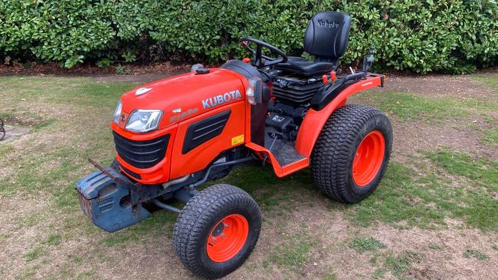 Traktor kubota B1820 met toebehoren., Zakelijke goederen, Landbouw | Tractoren, 250 tot 500 cm, Overige merken, tot 80 Pk, Gebruikt