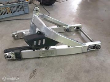 Aluminium achterbrug achtervork Superlight Supersport SS ie beschikbaar voor biedingen