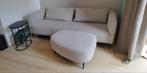 Beige zetel + poef Juntoo, Huis en Inrichting, Ophalen, 75 tot 100 cm, Zo goed als nieuw, Rechte bank