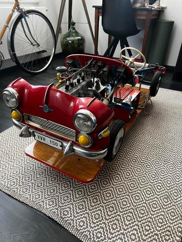 VVR 150 rijschoolauto demonstratiemodel beschikbaar voor biedingen