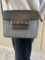 Originele Delvaux crossbody handtas in toile de cuire, Handtassen en Accessoires, Tassen | Damestassen, Ophalen, Zo goed als nieuw