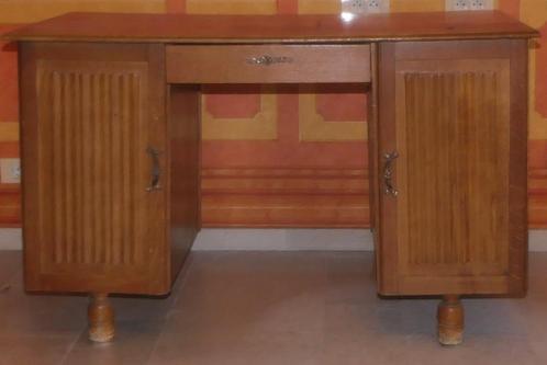 2 X bureau 2 modellen, Huis en Inrichting, Bureaus, Gebruikt, Bureau, Ophalen