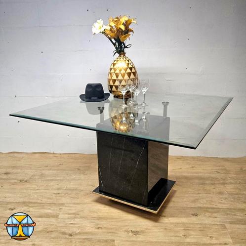 Grote vintage vierkante glazen tafel met zwart marmeren voet, Antiek en Kunst, Antiek | Meubels | Tafels, Ophalen of Verzenden