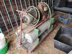 Oude Compressor, op kar met wielen, Antiek en Kunst, Ophalen of Verzenden