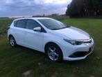 Toyota auris 1,33 essence 2016, Auto's, Euro 6, 4 cilinders, Wit, 1329 cc