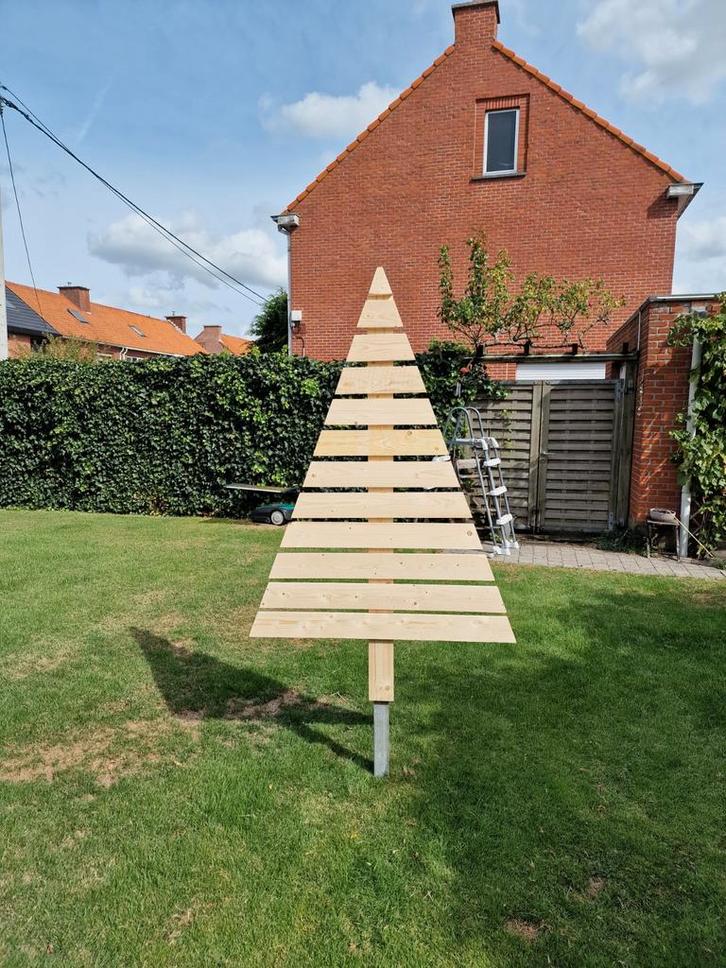 Kerstboom voor in de tuin., Diversen, Kerst, Nieuw, Ophalen