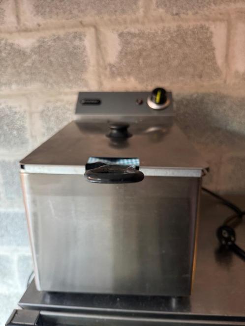Frietketel Hendi proffesioneel, Elektronische apparatuur, Frituurpannen, Zo goed als nieuw, Ophalen of Verzenden