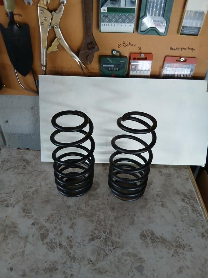 Verlaagde autovering voor vw of skoda of andere merken, Auto diversen, Tuning en Styling, Ophalen