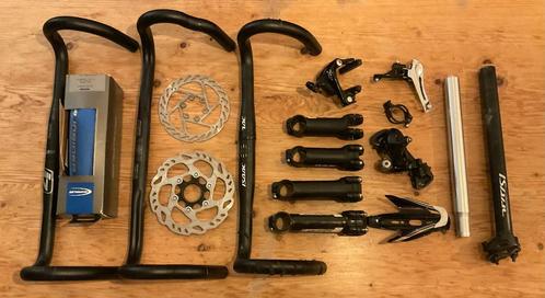 Fietsonderdelen, 105 derailleurs, rem, stuur, stuurpennen,, Fietsen en Brommers, Fietsonderdelen, Racefiets, Stuur, Ophalen of Verzenden