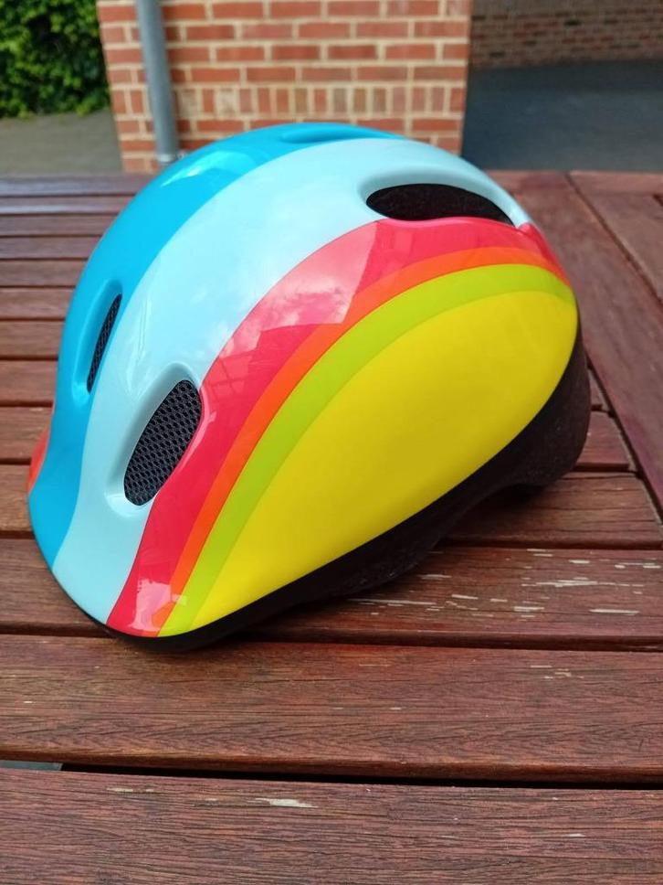 Fietshelm maat 44-48, kleinste maat., Fietsen en Brommers, Fietsaccessoires | Fietshelmen, Zo goed als nieuw, Jongen of Meisje