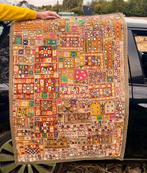 Rajasthani patchwork handgeborduurde wandkleed, Antiek en Kunst, Ophalen