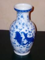 vase en porcelaine japonaise, Enlèvement ou Envoi