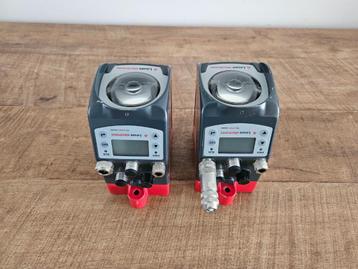 À vendre : 2 capteurs de distance optiques Leuze AMS 304i 20