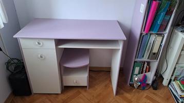 Bureau + étagère avec miroir, Blanc&mauve. beschikbaar voor biedingen