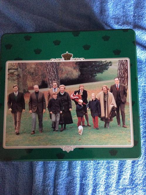 Delacre koekjestrommel koninklijke familie 1998, Verzamelen, Koningshuis en Royalty, Zo goed als nieuw, Verzenden