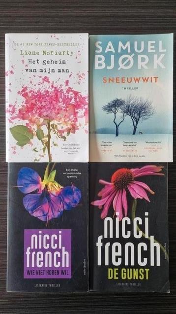 Boeken 4 stuks beschikbaar voor biedingen