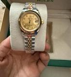 Belle montre pour femme - neuve dans sa boîte, Enlèvement ou Envoi, Acier, Avec strass, Acier