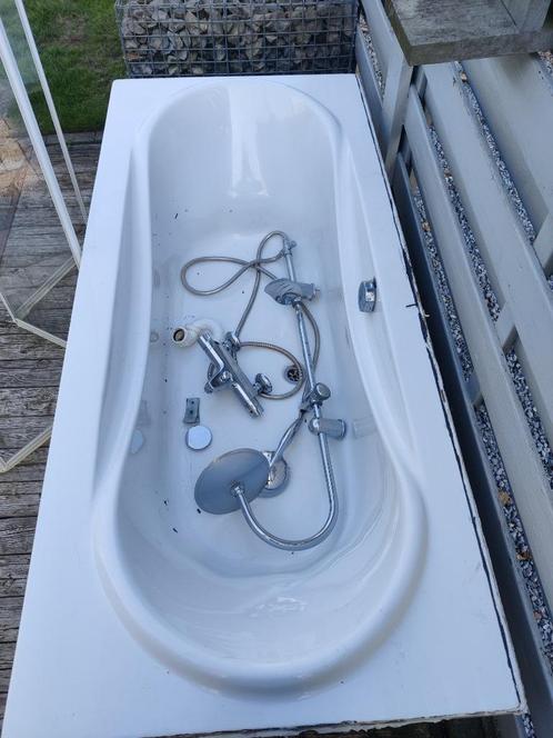 Duobad met 3 delige douchewand en kraan, Huis en Inrichting, Badkamer | Complete badkamers, Gebruikt, Ophalen