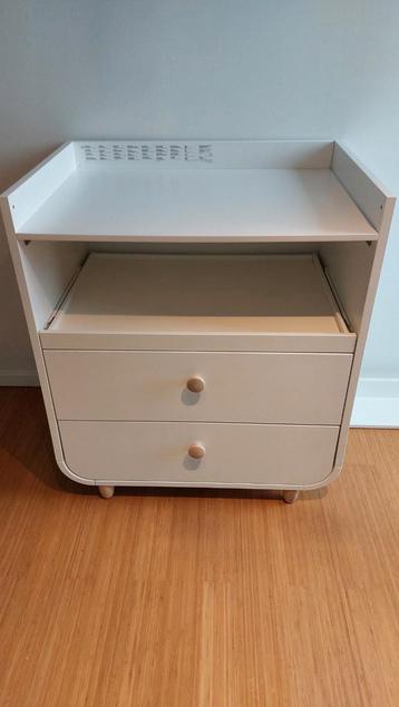 Ikea Myllra verzorgingstafel beschikbaar voor biedingen