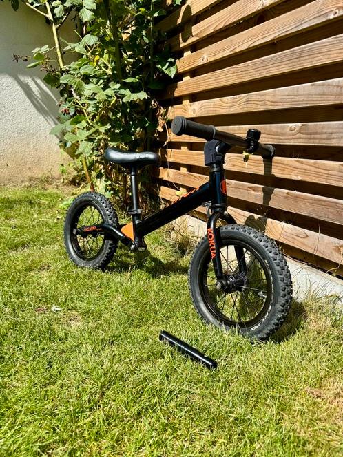 KOKUA Jumper LikeaBike loopfiets (Loopfiets), Kinderen en Baby's, Speelgoed | Buiten | Voertuigen en Loopfietsen, Zo goed als nieuw