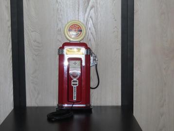 vintage telefoon beschikbaar voor biedingen