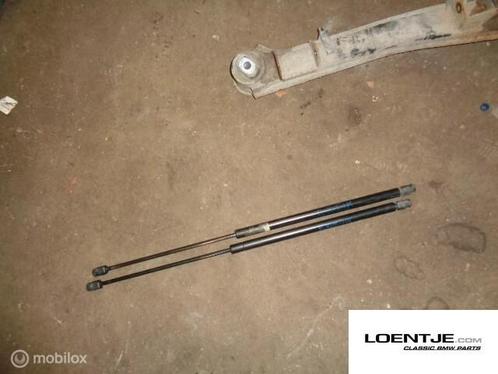 Gasveer gasveren achterklep BMW 3 Touring E30 325i 320i etc, Auto-onderdelen, Klein materiaal, BMW, Gebruikt, Ophalen of Verzenden