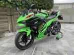 kawasaki ninja 500cc 7/2024 **4km** !!! NIEUW !!!, 2 cilinders, Bedrijf, Sport, Minimaal motorrijbewijs A2